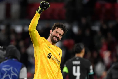 Galatasaray kesenin ağzını açtı! İlkay Gündoğan ve Alisson için çalışmalar başladı