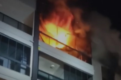 Mersin'de yangın: Alevler diğer dairelere sıçramadan söndürüldü