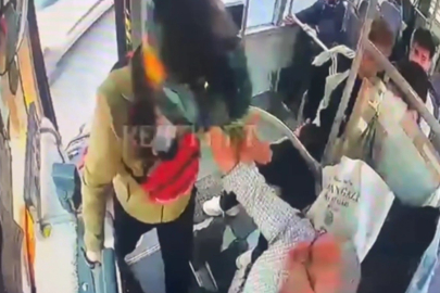 Edirne'de yolcu minibüsünde bıçaklı dehşet anları kamerada: 3 yaralı