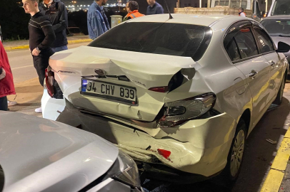 Kocaeli'de babasının arabasını kaçıran çocuk mahalleyi savaş alanına çevirdi