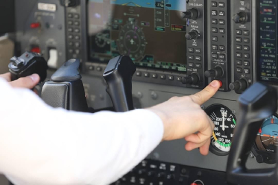 Pilot pasaportunu unuttu, uçak geldiği yere geri döndü