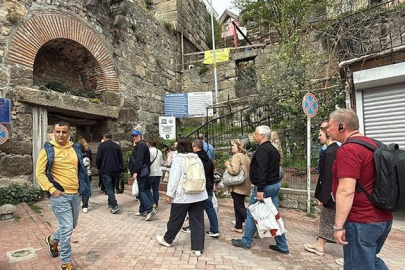 9 günlük tatil hareketliliği: 6 bin nüfuslu ilçeye akın var...