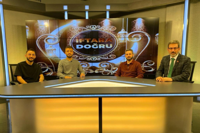 Bursaspor sportif direktörü ve futbolcuları, AS TV'ye konuk oldu