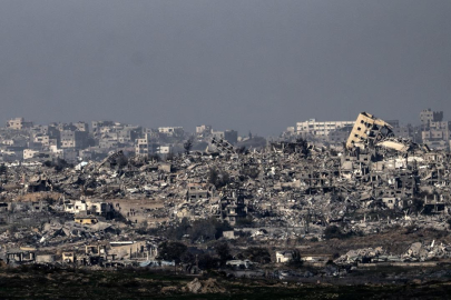 İsrail'in Gazze'de düzenlediği saldırılarda 16 Filistinli öldü