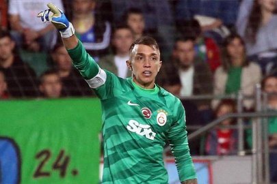 İtalyan basını duyurdu; Muslera yerine kaleye sürpriz aday