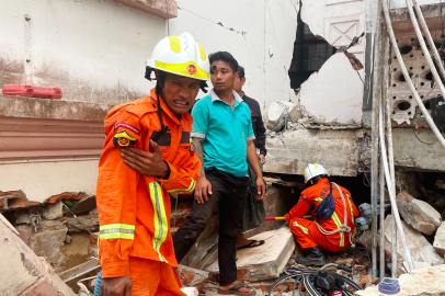 Myanmar'daki depremde can kaybı 30'a yükseldi