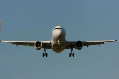 Antalya Havalimanı'nda hareketli dakikalar! Yolcu uçağı acil iniş yaptı