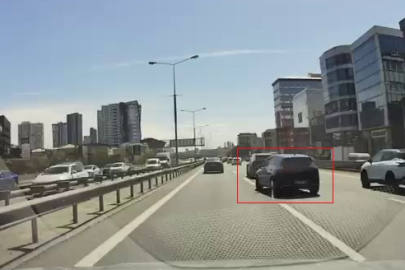 İstanbul'da bayram günü makas atan sürücü kamerada