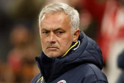 Jose Mourinho bir ilki başarmak istiyor!