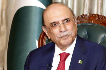 Pakistan Cumhurbaşkanı Zerdari hastaneye kaldırıldı