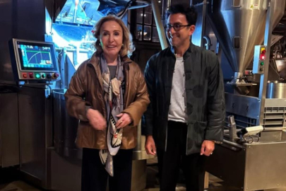 Ali Koç'un annesi EspressoLab'ı ziyaret etti