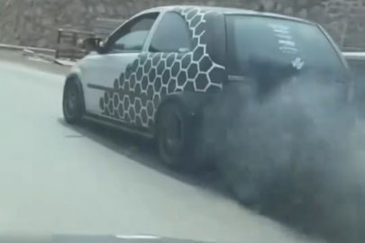 Bursa'da aracın egzozundan çıkan zehir vatandaşı bezdirdi