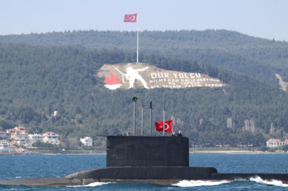 Dumlupınar ile Atılay Denizaltısı şehitleri anıldı