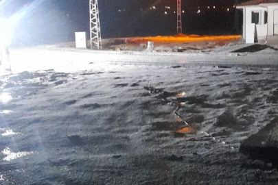 Malatya’da dolu yağışı kayısı bahçelerine zarar verdi