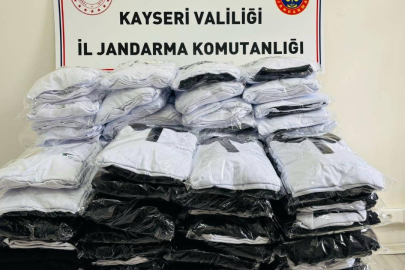 320 bin lira değerinde sahte lisanslı tişört ele geçirildi