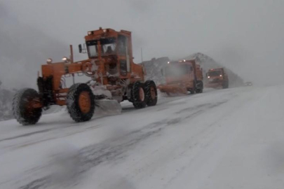 Antalya'da nisan ayında kar yağışı