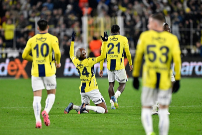 Derbiye Anderson Talisca damgası: Fenerbahçe zirvede puan farkını azalttı