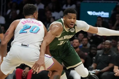 NBA'de Bucks, Heat'i Antetokounmpo'nun "triple-double"ıyla mağlup etti!