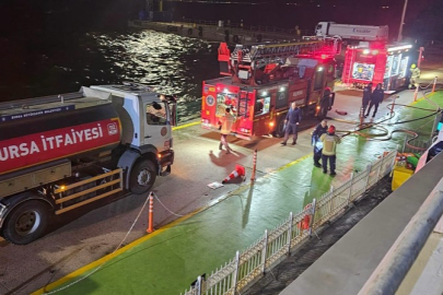 Bursa'ya gelen deniz otobüsünde yangın: Yeni görüntüler ortaya çıktı! Perte çıkarsa...
