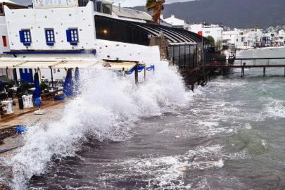 Denizlerde fırtına uyarısı