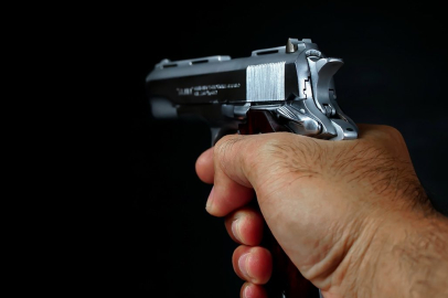 İstanbul Beylikdüzü’nde iş yerini kurşunlayıp 10 milyon TL haraç istediler, tutuklandılar