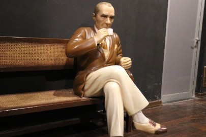 Kırşehir'de Atatürk heykeli depoya kaldırıldı