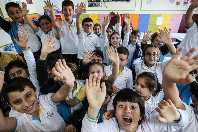 MEB düğmeye bastı: Yaz tatili erkene mi çekiliyor?