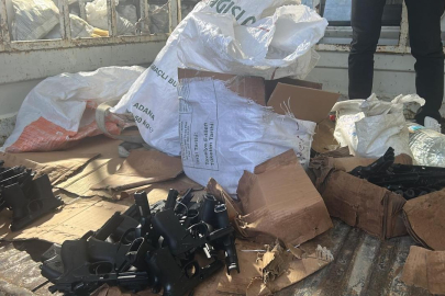 Silah kaçakçılığı operasyonu: 100 ruhsatsız tabanca ele geçirildi