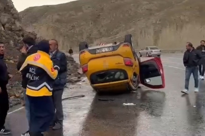 Van-Hakkari karayolunda trafik kazası