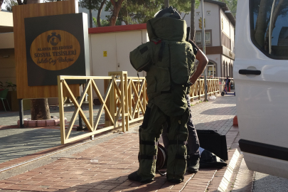Antalya Alanya'da şüpheli valizden elbise çıktı
