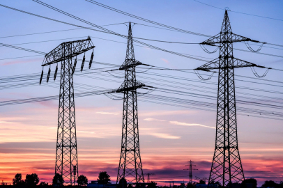 Elektriğe yeni zam gelecek mi? Bakan Bayraktar açıkladı!