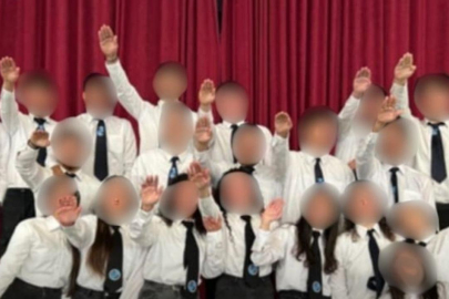 Güney Kıbrıs Rum Yönetimi'ndeki bir lisede Nazi selamı soruşturması