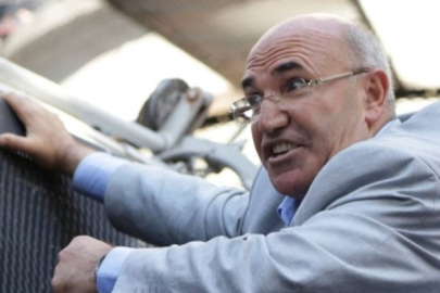 CHP'li Mahmut Tanal, atacağı tweeti ChatGPT'ye sordu