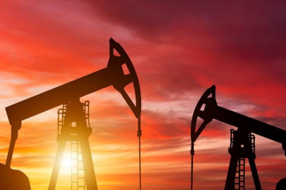 ABD petrol fiyatı tahminini düşürdü