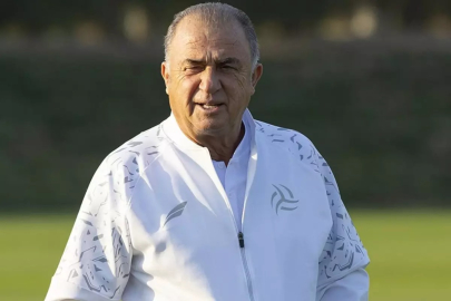 Fatih Terim'in Suudi Arabistan'da bileği bükülmüyor