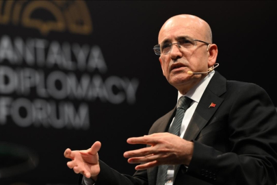 Bakan Şimşek: Ticaret savaşının kazananı olmaz