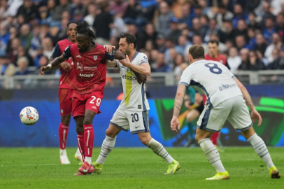 Inter Genoa'yı 3 golle devirdi