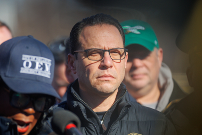 ABD’de Pensilvanya Valisi Shapiro’nun konutu kundaklandı