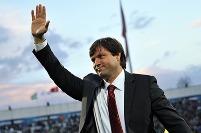 Ertuğrul Sağlam, Bursaspor'un şampiyonluğunu kutladı