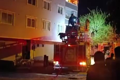 Hatay'da 4 katlı binada yangın