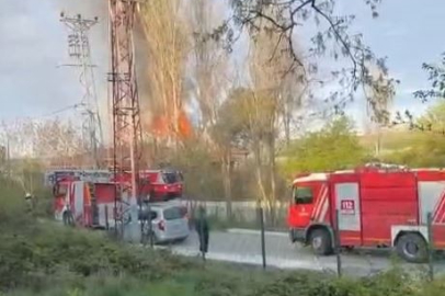 İstanbul Arnavutköy’de gecekondu alev alev yandı