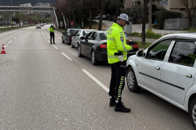 Bursa'da binlerce araç ve sürücüye 1 haftada ceza yağdı!