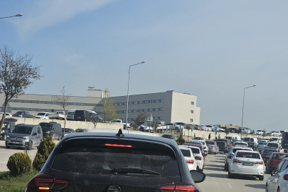 Bursa Şehir Hastanesi'nde çile! Otoparklar yetmiyor
