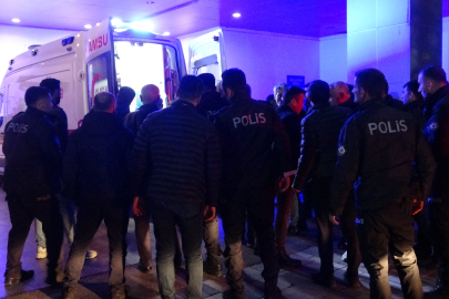 Malatya'da halı sahada maç yapan polis memuru kalp krizi geçirdi