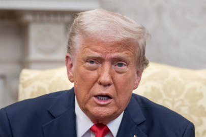 Trump'tan Zelenskiy'e: Sizden 20 kat büyük birine karşı savaş başlatıp, sonra da insanların size füze vermesini umamazsınız