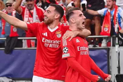 Orkun Kökçü ve Kerem Aktürkoğlu'nun yanına bir Türk daha