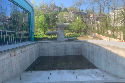 Bursa'da muhtardan Havuzlu Park isyanı: Hırsızların soyması mı bekleniyor?