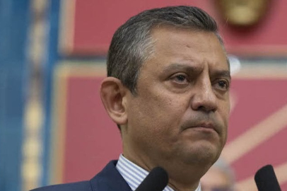 Özgür Özel'den Sırrı Süreyya Önder'e geçmiş olsun mesajı