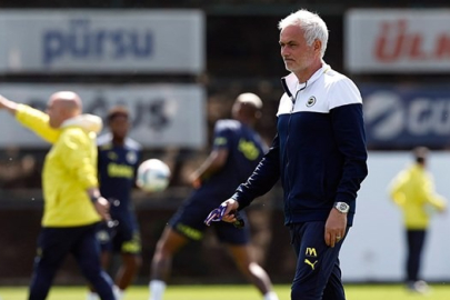 Fenerbahçe'de Amrabat ve Mert Hakan gelişmesi