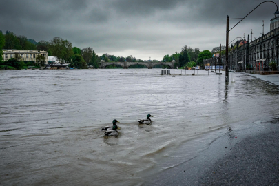 İtalya'da sel ve heyelan: 3 ölü